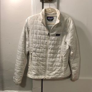 Patagonia Nano Puff Jacket - White size S